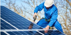 Installation Maintenance Panneaux Solaires Photovoltaïques à Saint-Coulitz